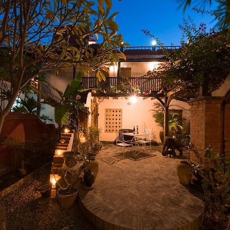 Thurizza Hotel Bagan Exterior foto